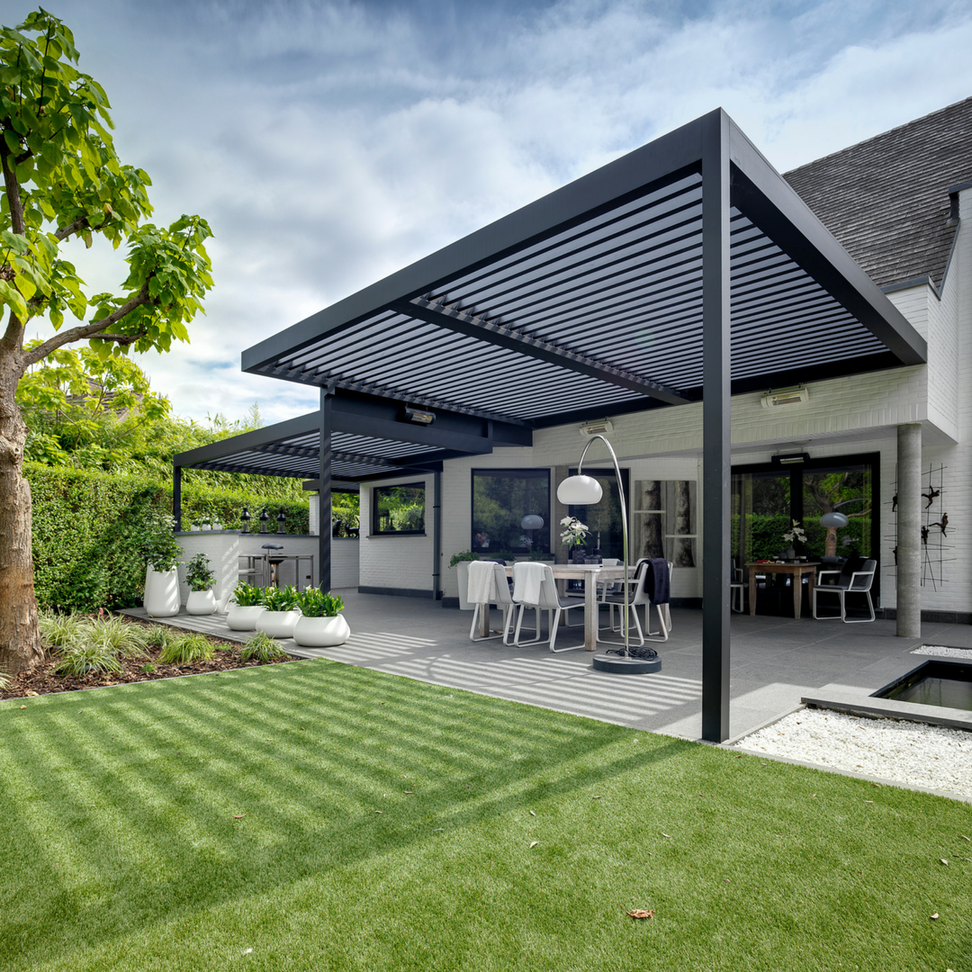 Toldo de jardín de aluminio impermeable resistente al viento de pie independiente retráctil eléctrico motorizado de metal al aire libre