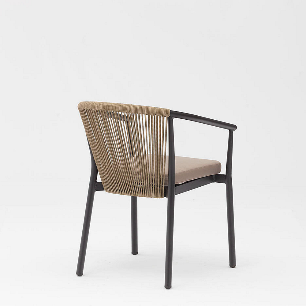 Nuevo y moderno diseño de cuerda de venta caliente, cojín trasero suave elástico, silla de exterior de cuerda de jardín de playa y terraza de aluminio