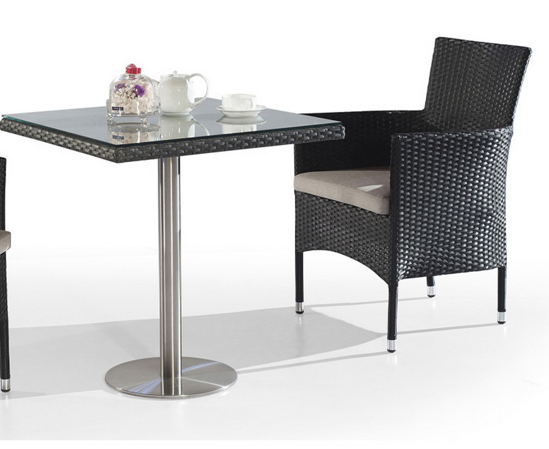 silla de mimbre redonda