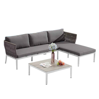 Seccional al aire libre de muebles de mimbre gris con conjuntos de chaise