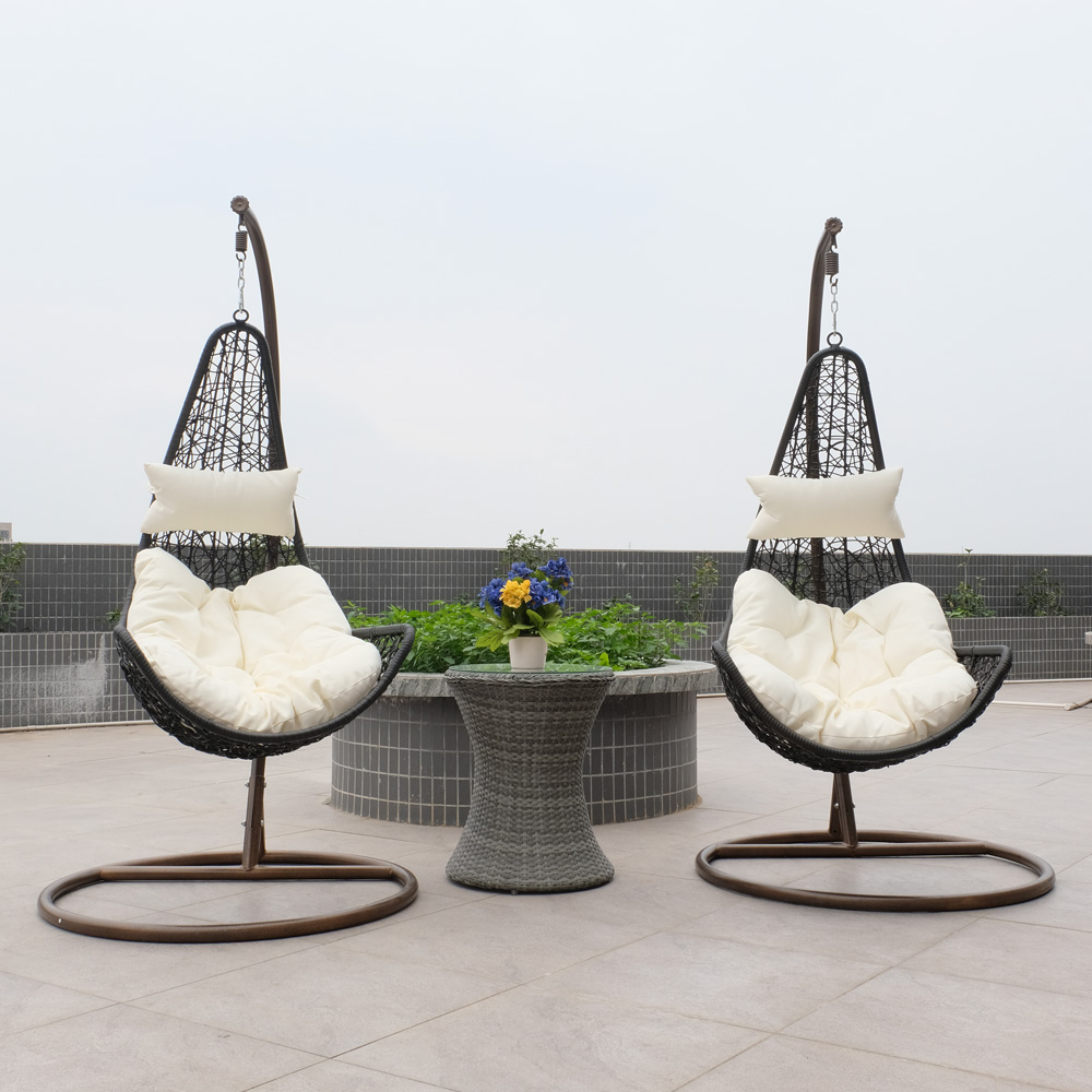 silla de rat&aacute;n colgante